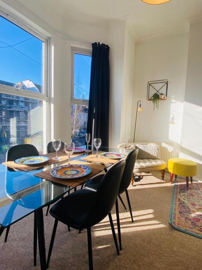 Unique Sea View Apartment Хейстингс Екстериор снимка